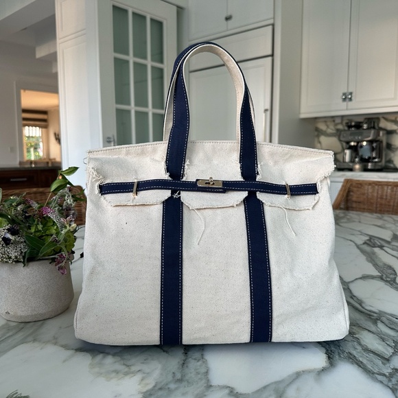 Boat and  Tote Bag - Picture 6 of 10